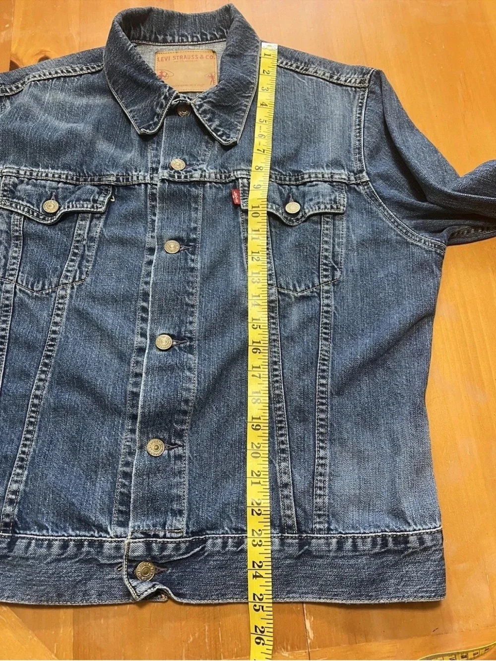 Vtg 92 Levi’s Made in USA 70529 Trucker Jacket Leather Patch Black Metal Art L - Picture 9 of 14